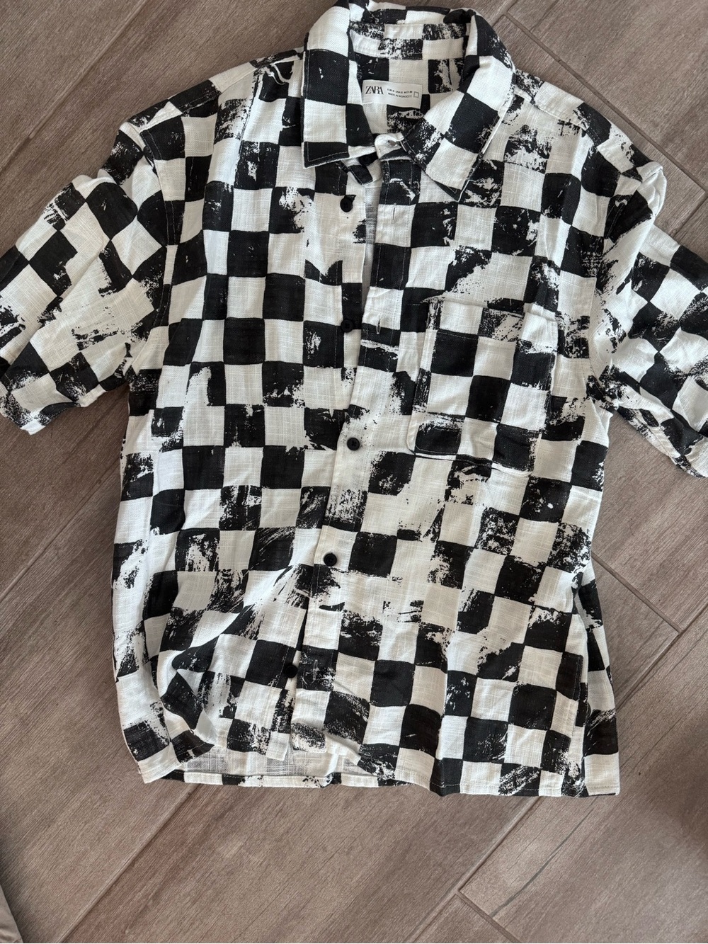 Zara Black and White Check Short-Sleeve Button-Down Shirt